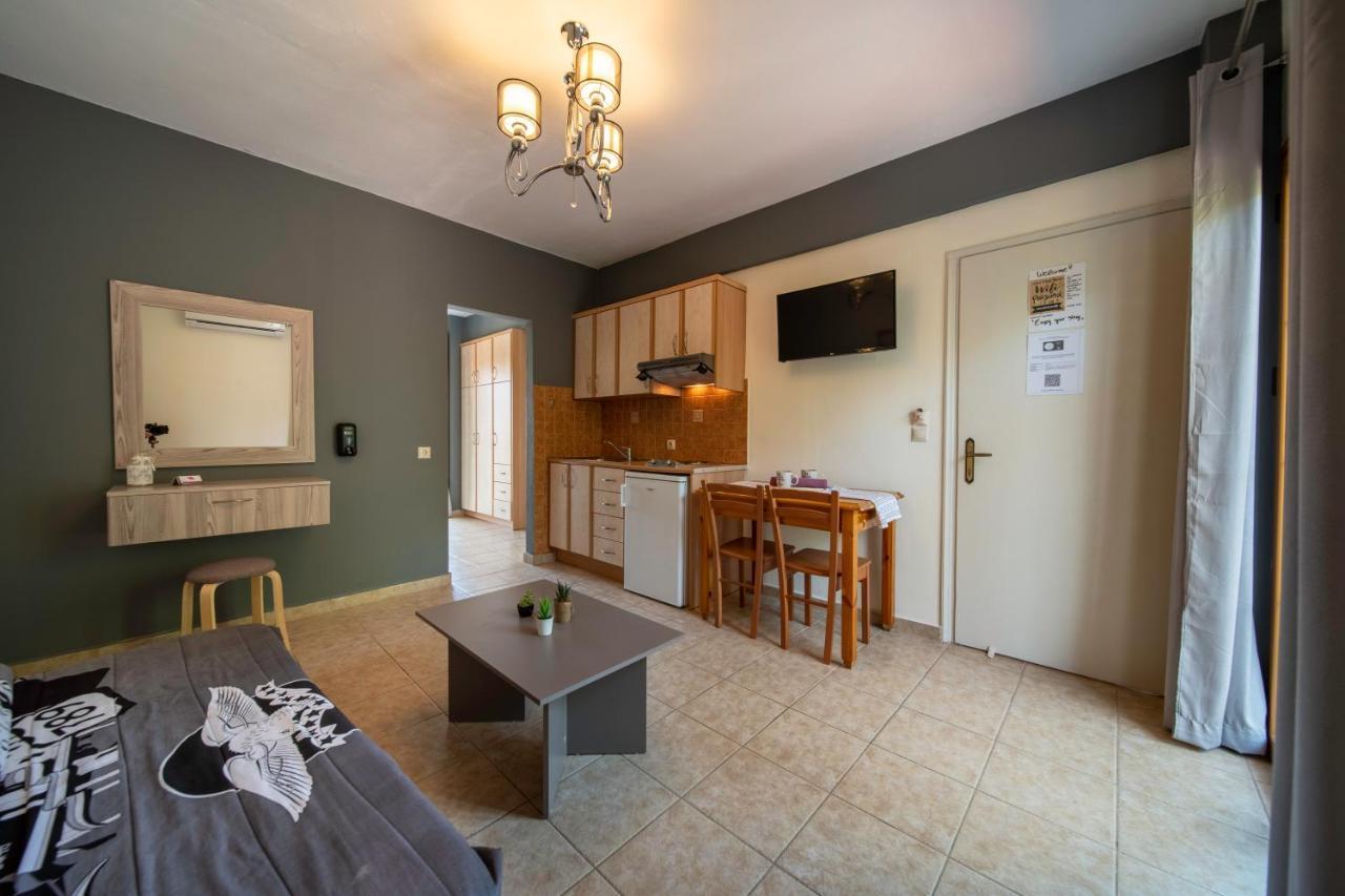 Helen'S Studios & Apartments Skala  Luaran gambar