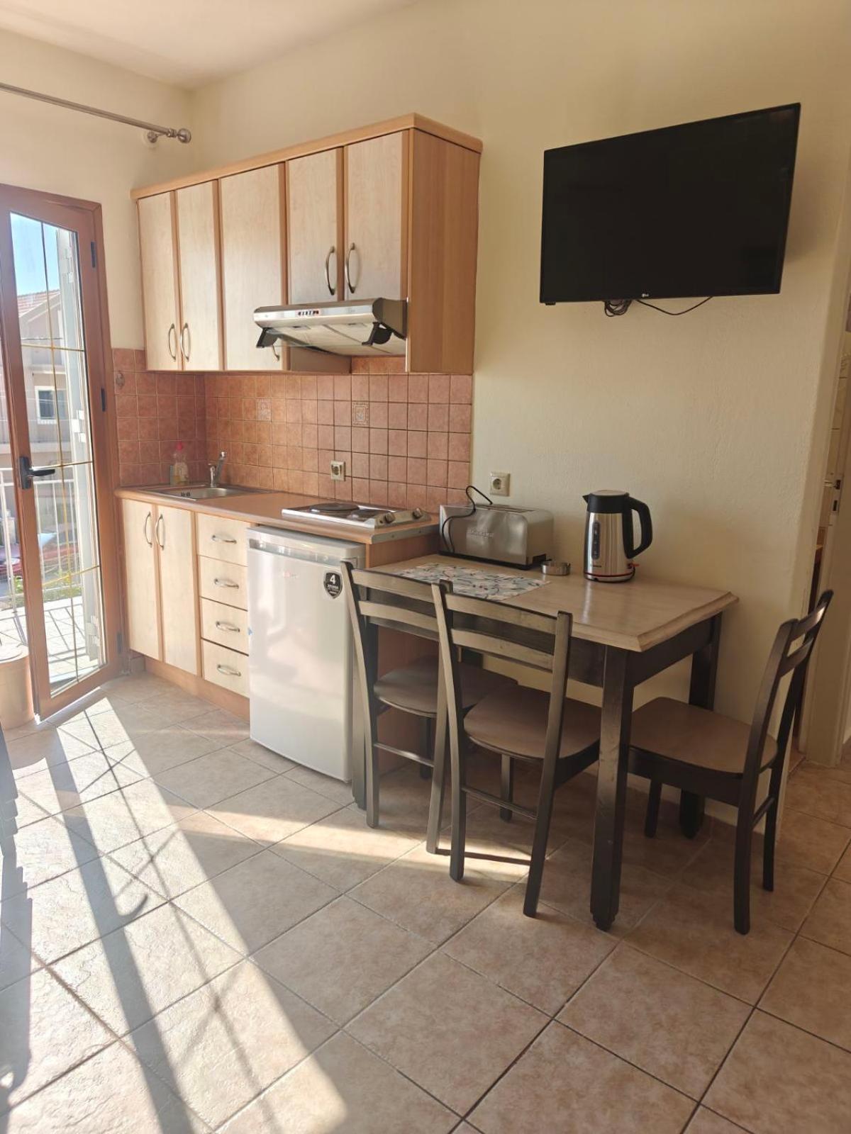 Helen'S Studios & Apartments Skala  Luaran gambar